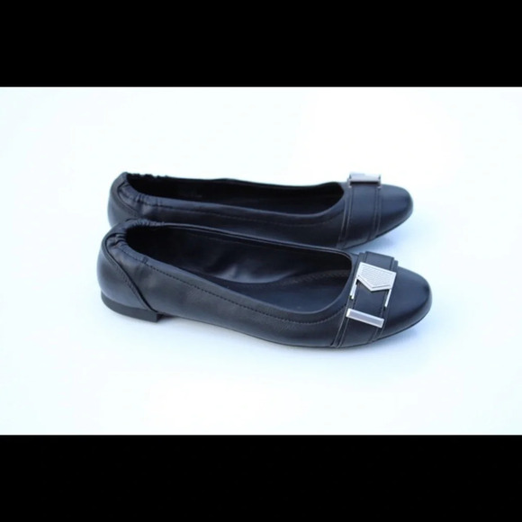 Calvin Klein Cirus flats - Picture 1 of 8